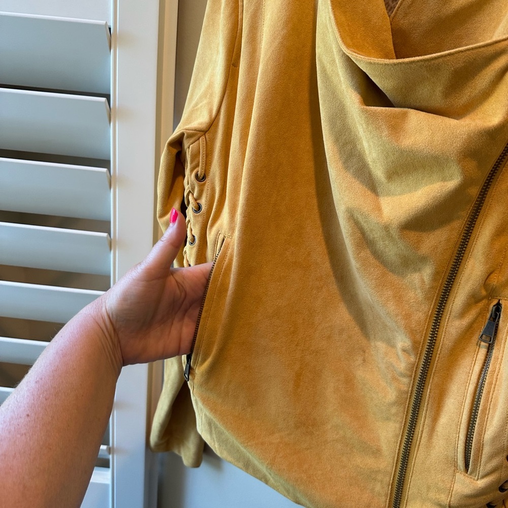 Willow Yellow Leather Jacket with Waterfall Front - Picture 10 of 14
